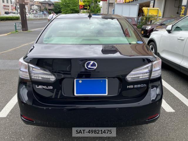 Lexus HS 2011-07 7272218-8