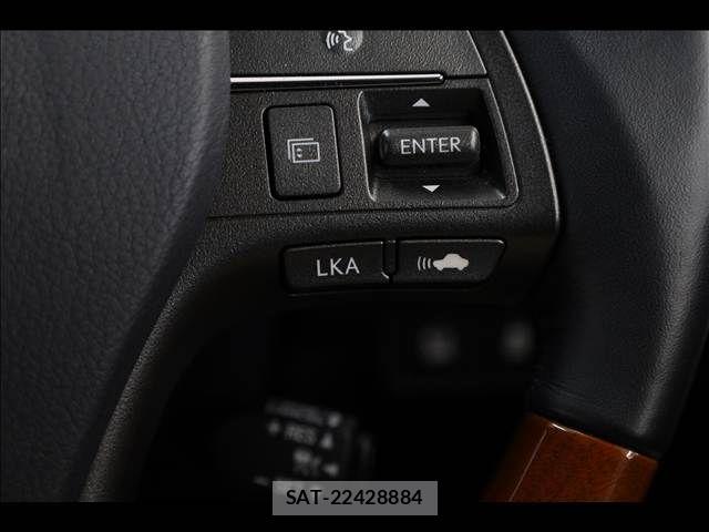 Lexus HS 2012-01 7272217-3