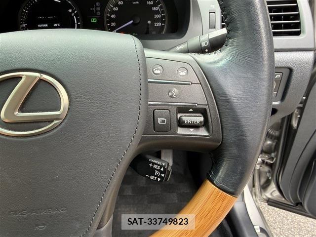 Lexus HS 2017-08 7328009-10