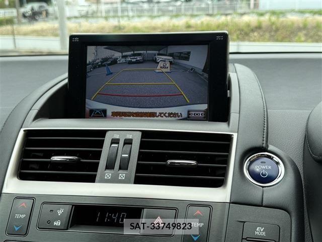 Lexus HS 2017-08 7328009-19