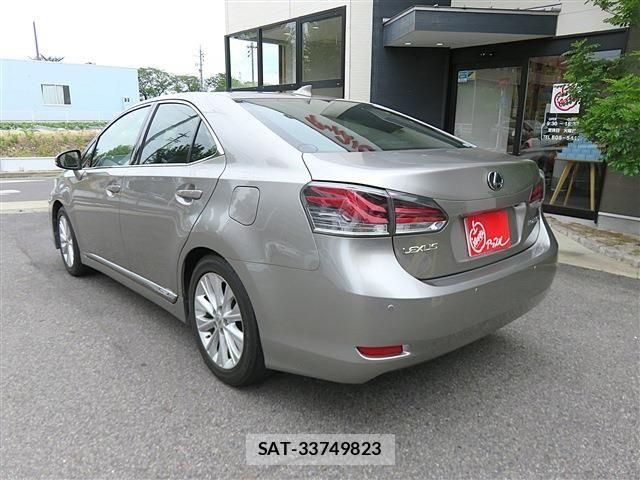 Lexus HS 2017-08 7328009-4