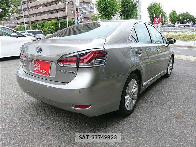 Lexus HS 2017-08 7328009-5