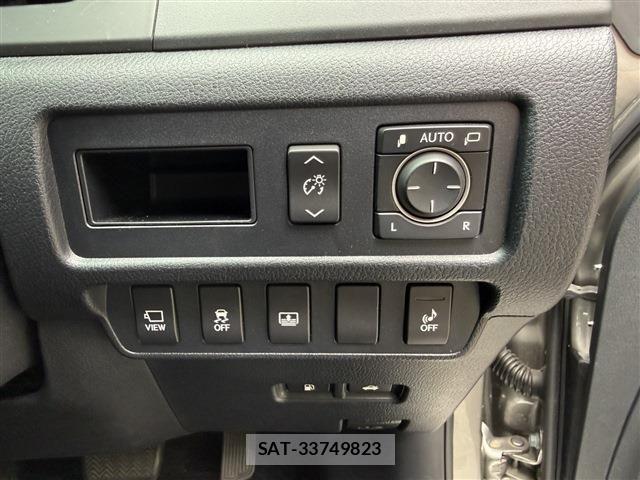 Lexus HS 2017-08 7328009-8