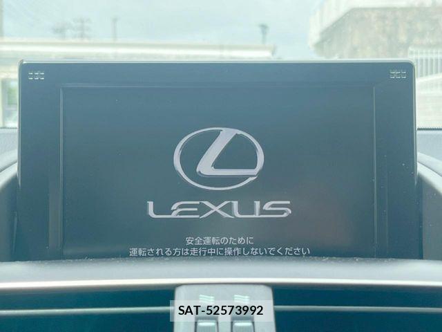 Lexus HS 2015-08 7392665-4