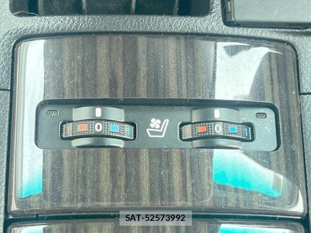 Lexus HS 2015-08 7392665-7