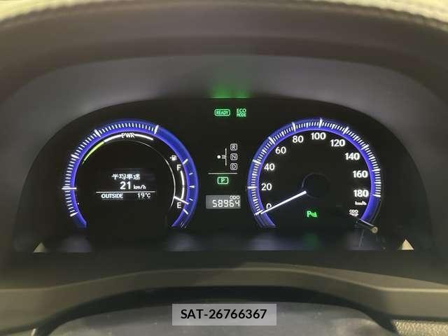 Lexus HS 2010-12 7455375-10