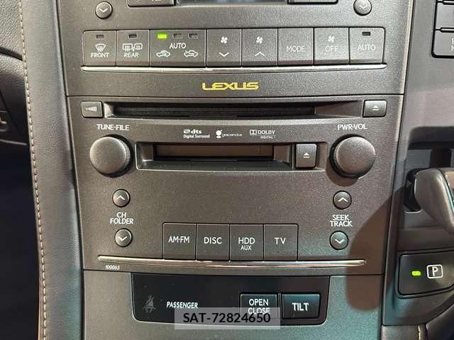 Lexus HS 2011-12 7455372-23