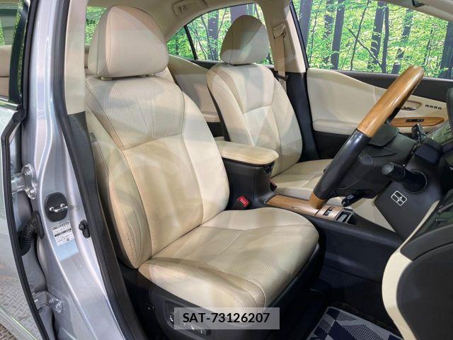 Lexus HS 2016-06 7455370-7