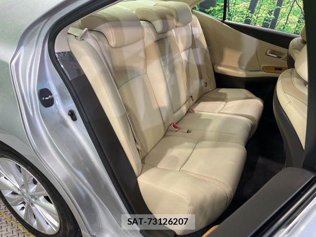 Lexus HS 2016-06 7455370-8