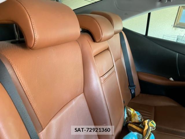Lexus HS 2009-08 7455376-8