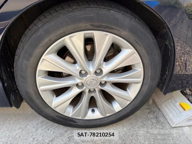 Lexus HS 2017-01 7455371-4
