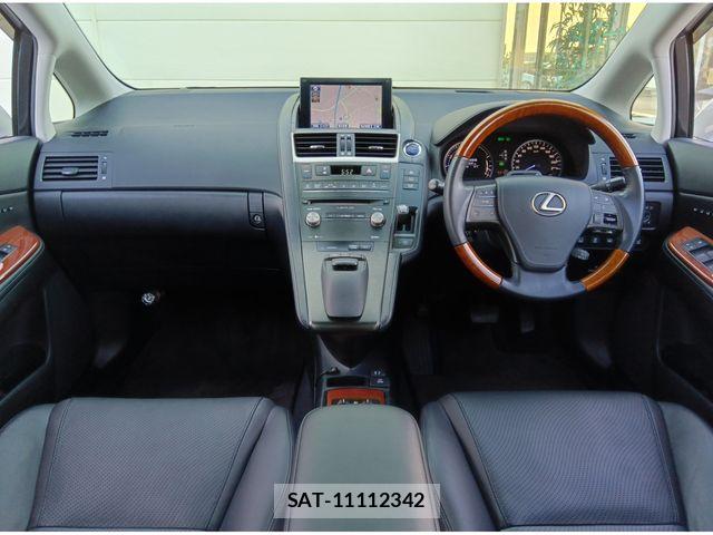 Lexus HS 2013-06 7455373-2
