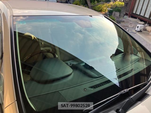 Lexus HS 2011-07 7455377-8