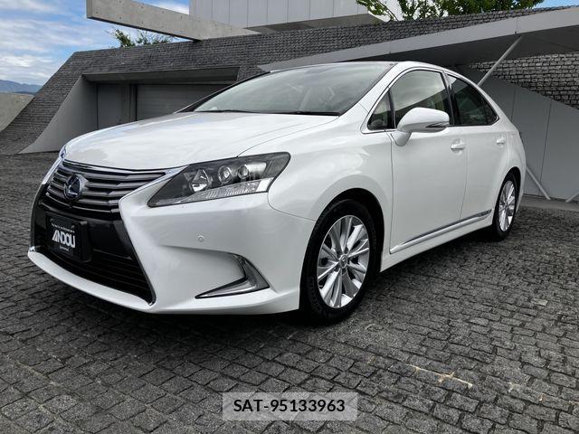 Lexus HS 2013-04 7501254-0