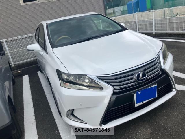 Lexus HS 2013-02 7617631-2