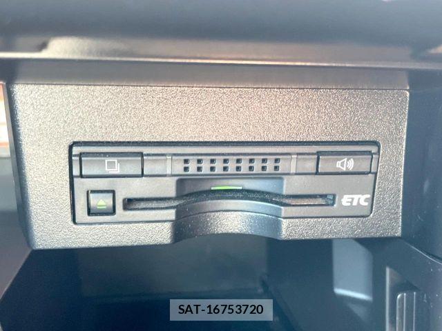 Lexus HS 2013-11 7617630-4