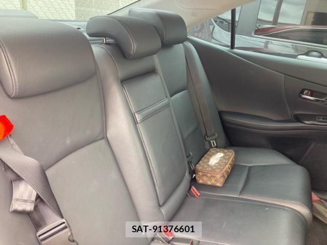 Lexus HS 2014-12 7617634-10