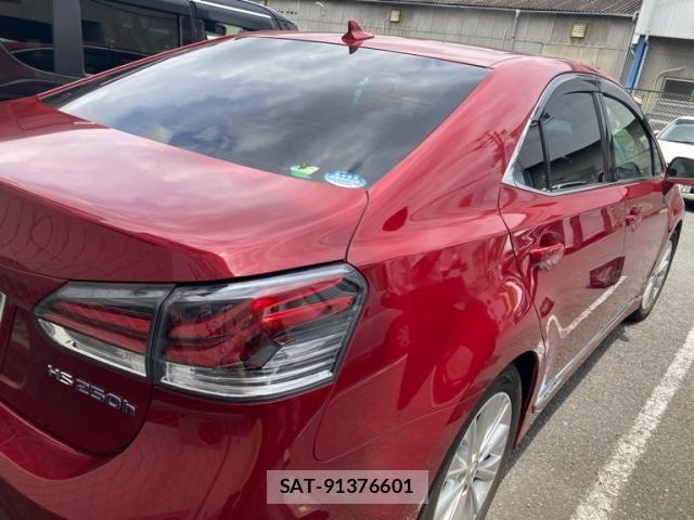 Lexus HS 2014-12 7617634-3