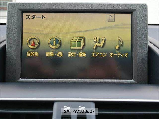 Lexus HS 2009-10 7725033-3