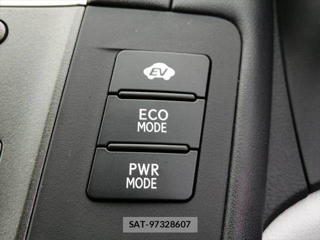 Lexus HS 2009-10 7725033-7