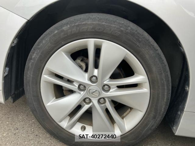 Lexus HS 2010-03 7725034-10