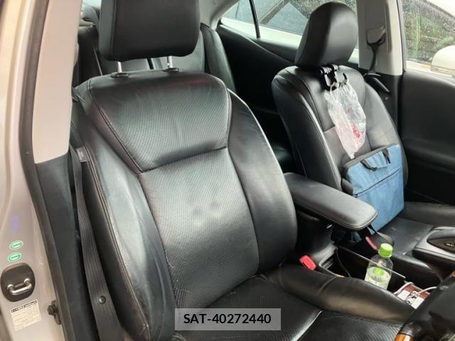 Lexus HS 2010-03 7725034-13