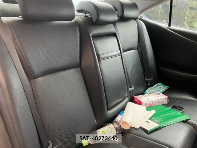 Lexus HS 2010-03 7725034-14