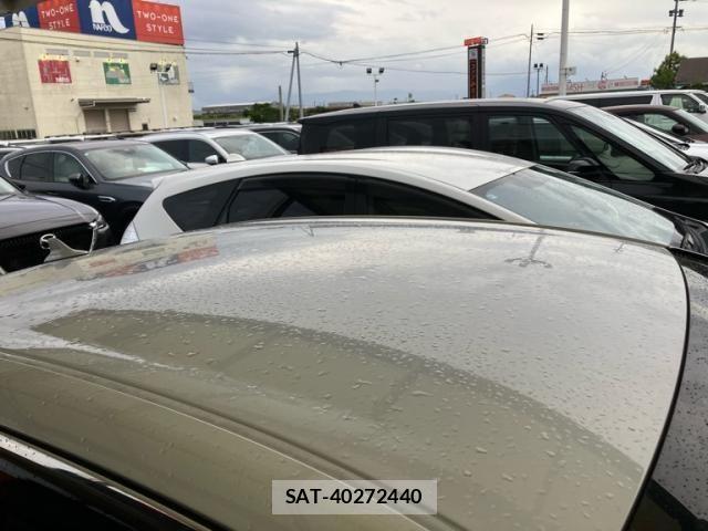 Lexus HS 2010-03 7725034-6