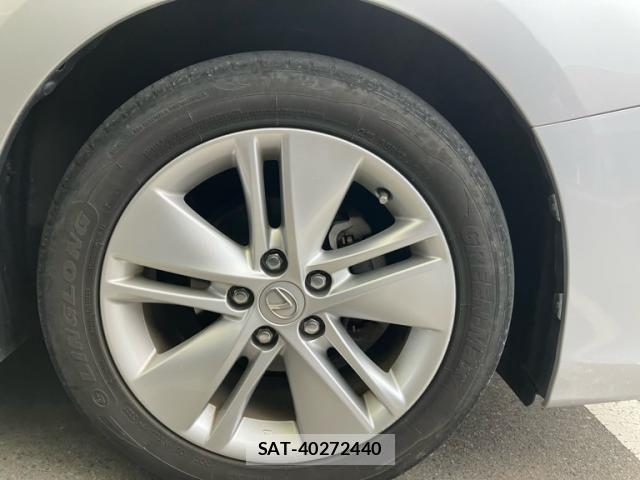 Lexus HS 2010-03 7725034-8