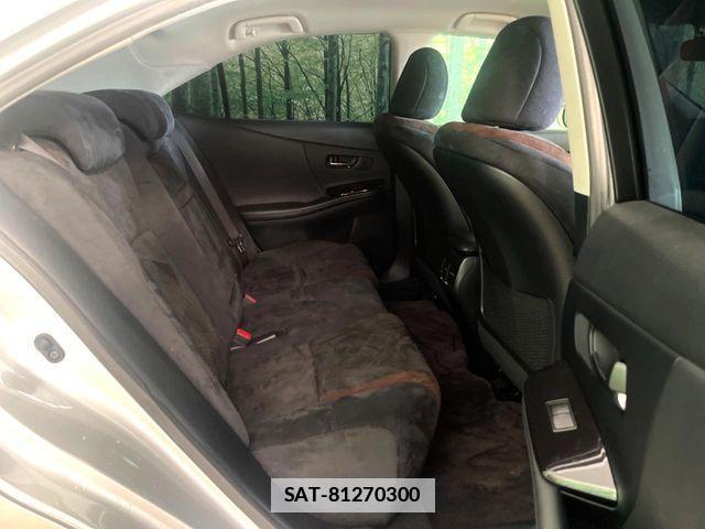 Lexus HS 2015-08 7786457-9