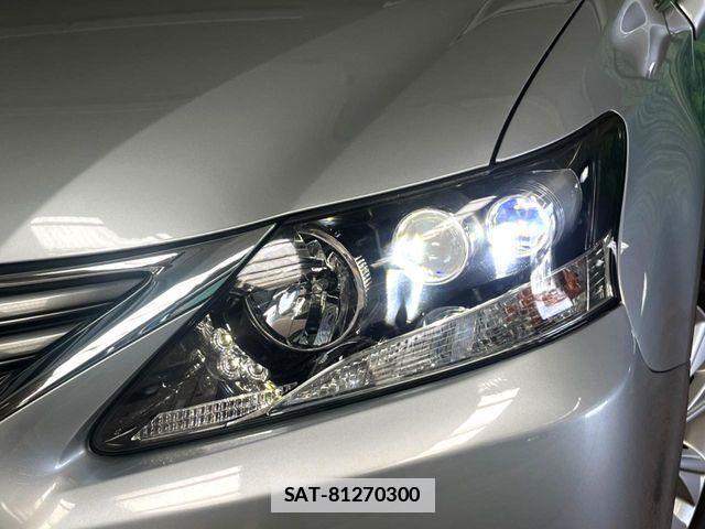 Lexus HS 2015-08 7786457-12