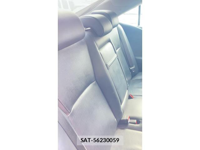 Lexus HS 2009-11 7786451-13
