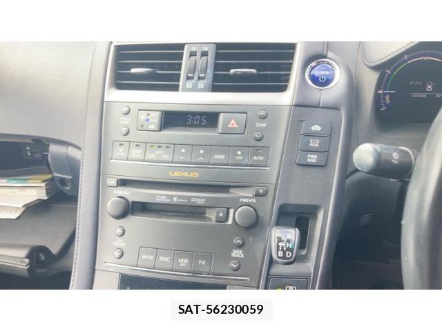 Lexus HS 2009-11 7786451-18
