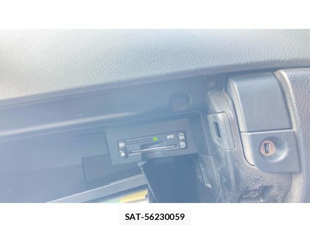 Lexus HS 2009-11 7786451-22