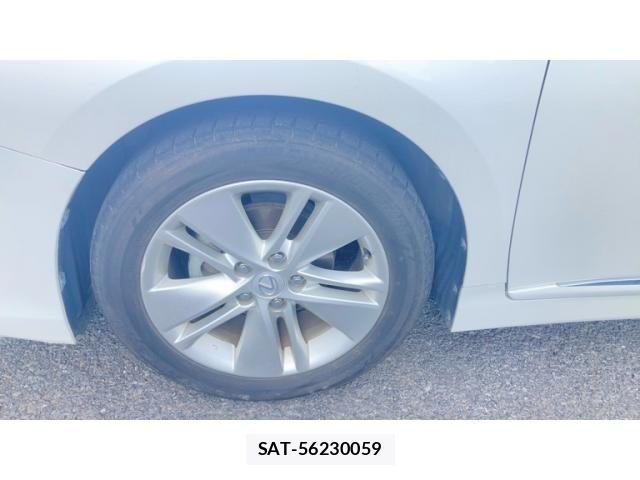 Lexus HS 2009-11 7786451-5