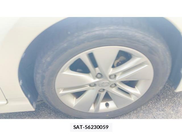 Lexus HS 2009-11 7786451-6