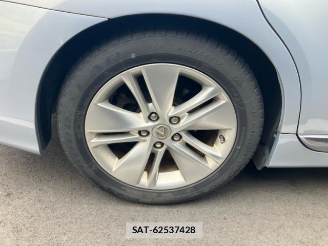 Lexus HS 2009-10 7877332-10