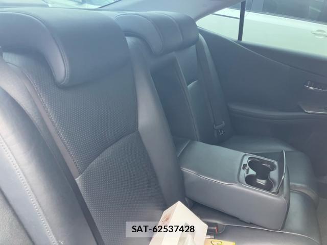 Lexus HS 2009-10 7877332-14