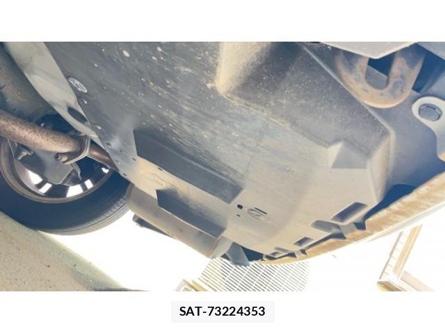 Lexus HS 2010-01 7877330-19