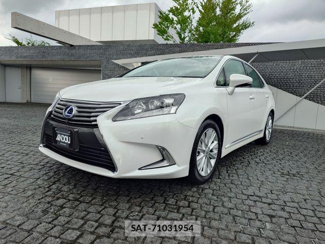 Lexus HS 2016-01 7962381-0