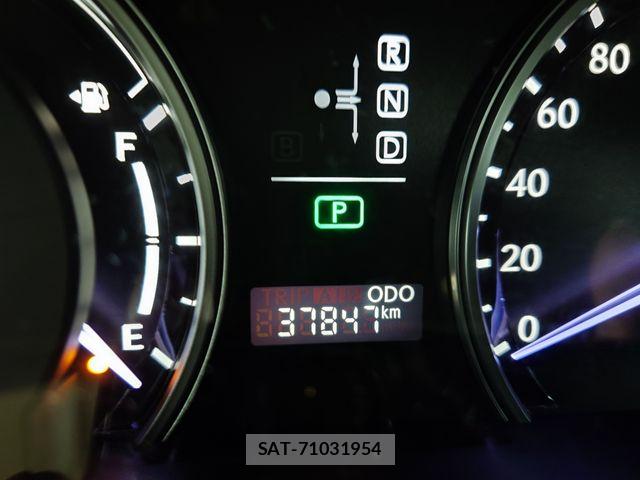 Lexus HS 2016-01 7962381-13