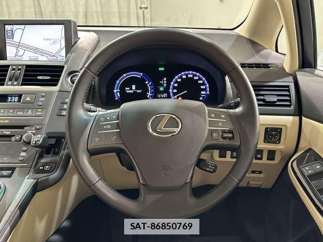 Lexus HS 2010-03 7979753-9