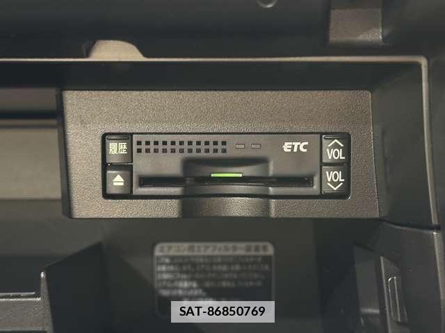 Lexus HS 2010-03 7979753-26