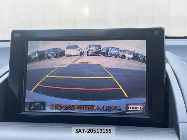 Lexus HS 2016-09 7979752-10