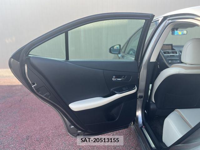 Lexus HS 2016-09 7979752-12