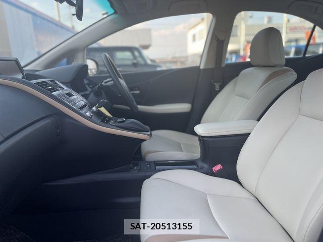 Lexus HS 2016-09 7979752-18
