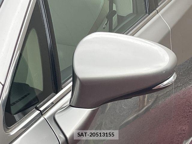 Lexus HS 2016-09 7979752-22