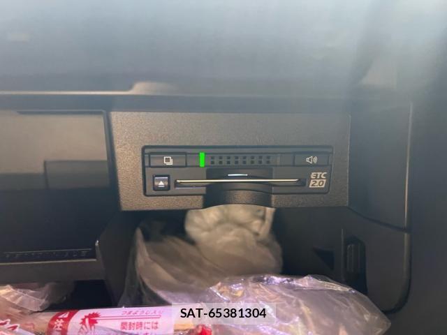Lexus HS 2017-03 7979751-20