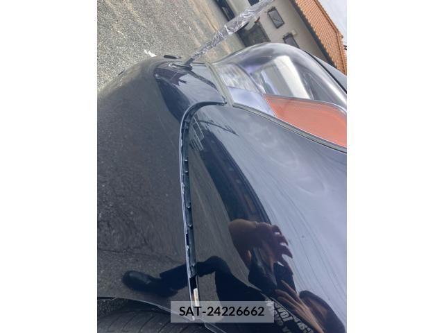 Lexus HS 2010-04 7979754-26
