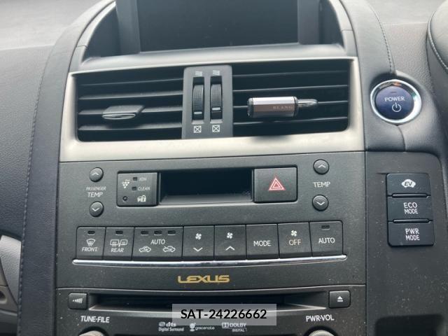Lexus HS 2010-04 7979754-28